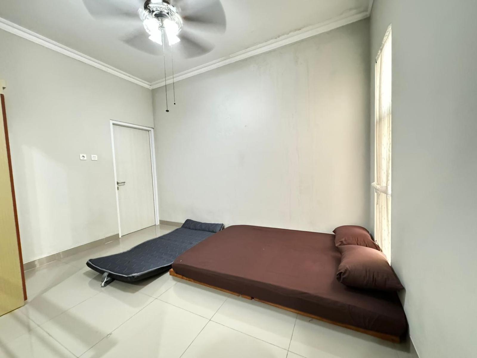 Griya Ngadimulyo Syariah Villa Ngabean Exterior photo