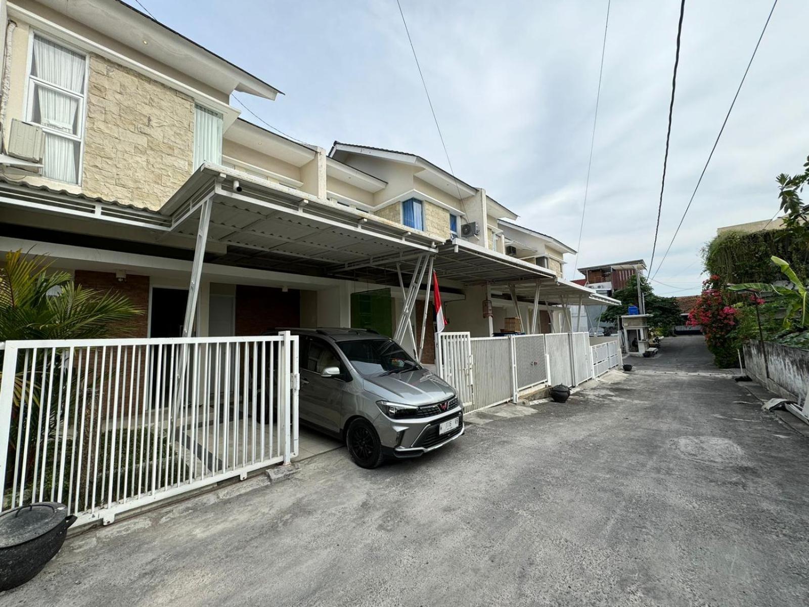 Griya Ngadimulyo Syariah Villa Ngabean Exterior photo